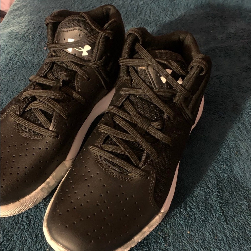 Under Armour Black Athletic Shoes
